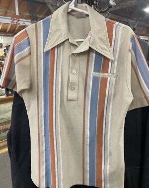 Vintage Men's 70s Don Loper Duke of Hollywood M Short Sleeve Polo Beige Blue